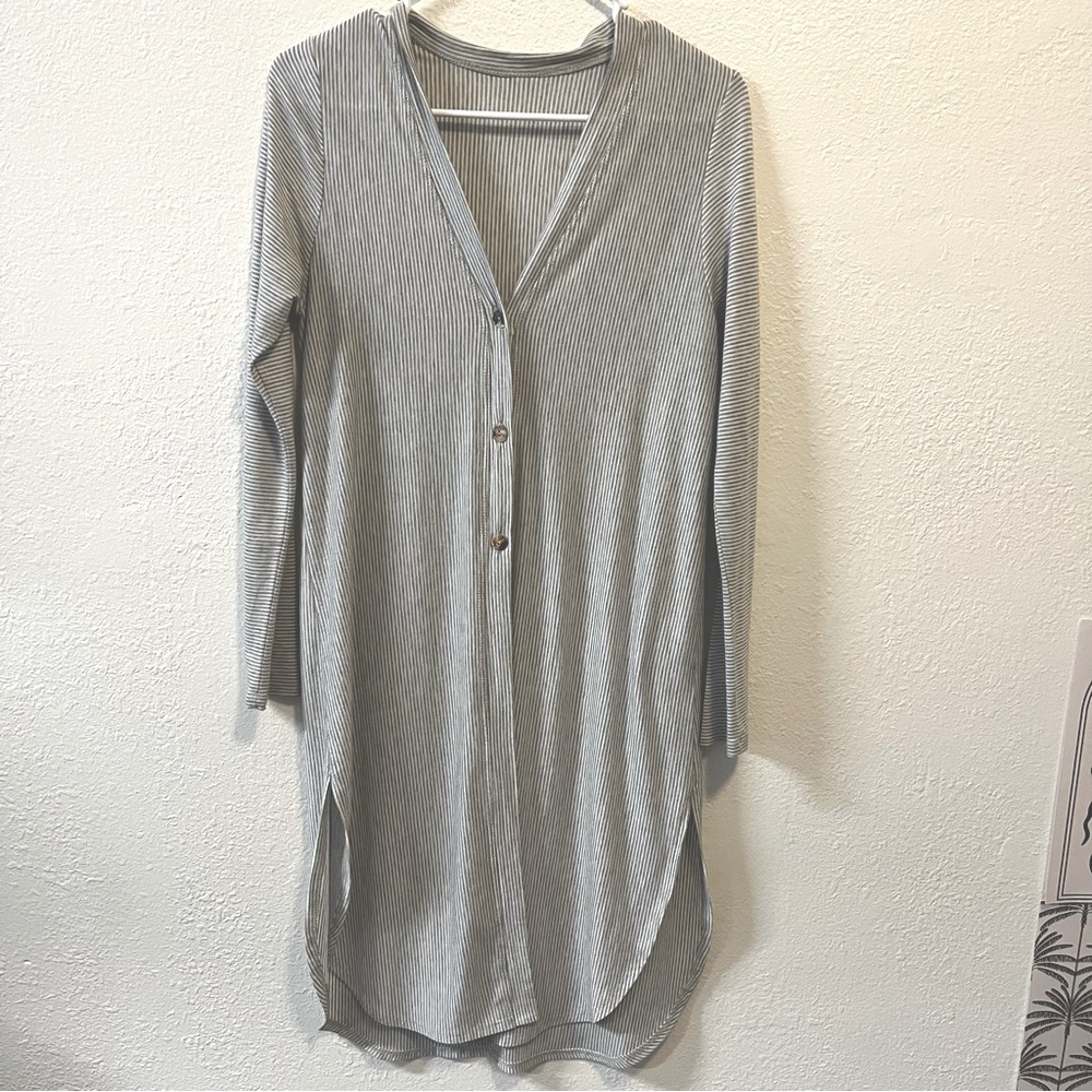 Long stripe grey cardigan